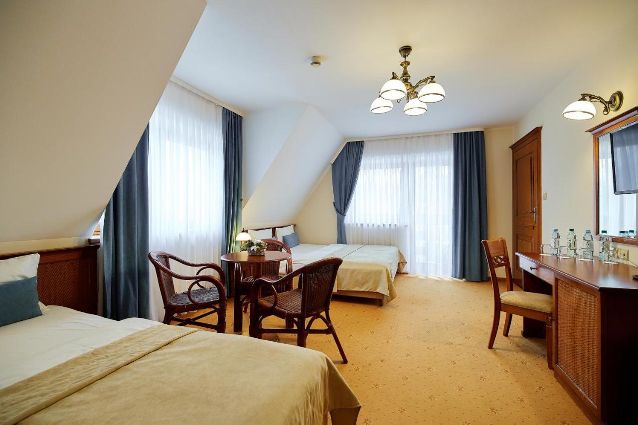 Burkaty Hotel Bialka Tatrzanska Bagian luar foto