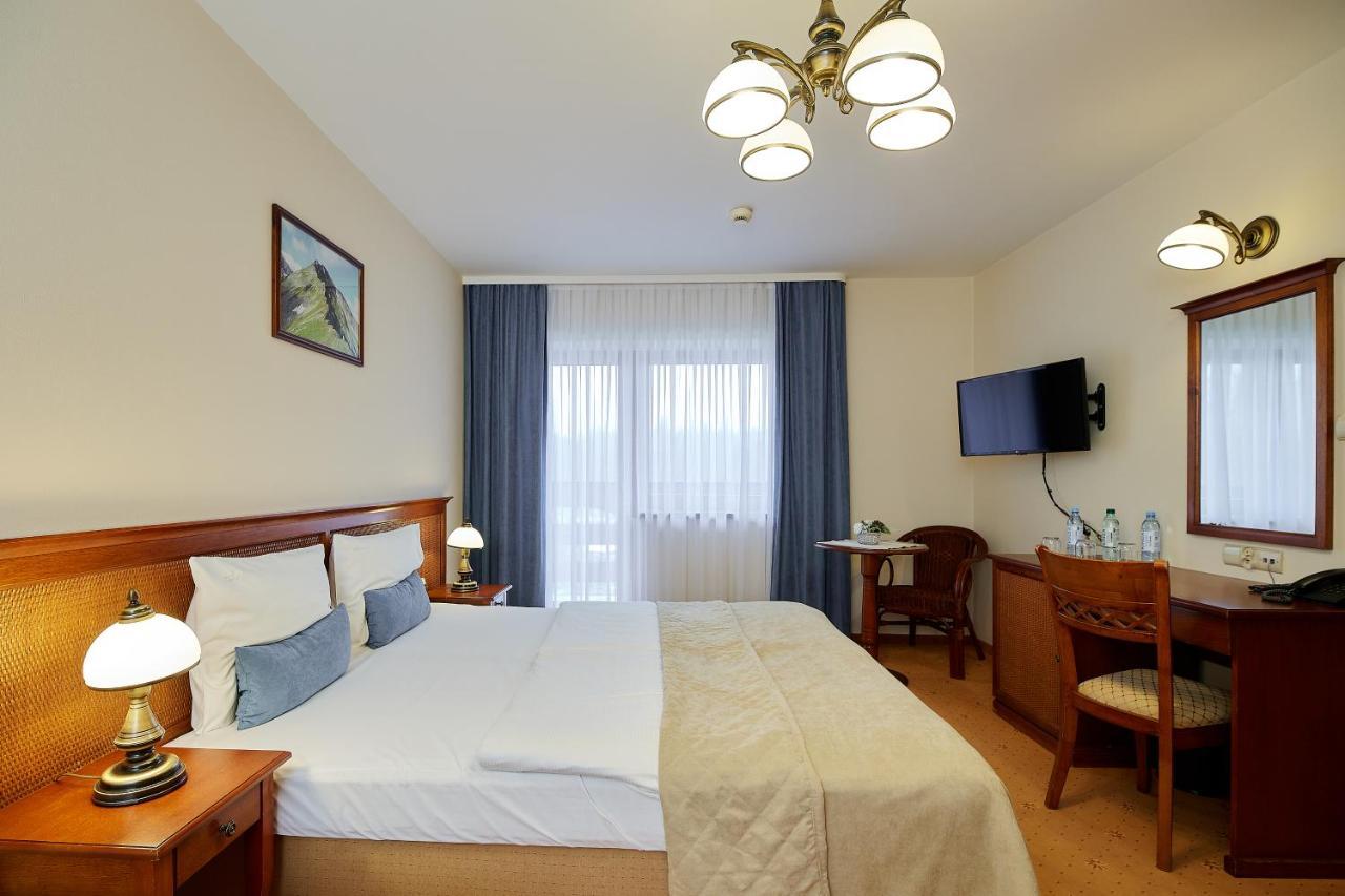 Burkaty Hotel Bialka Tatrzanska Bagian luar foto