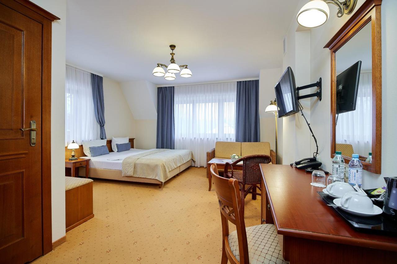 Burkaty Hotel Bialka Tatrzanska Bagian luar foto