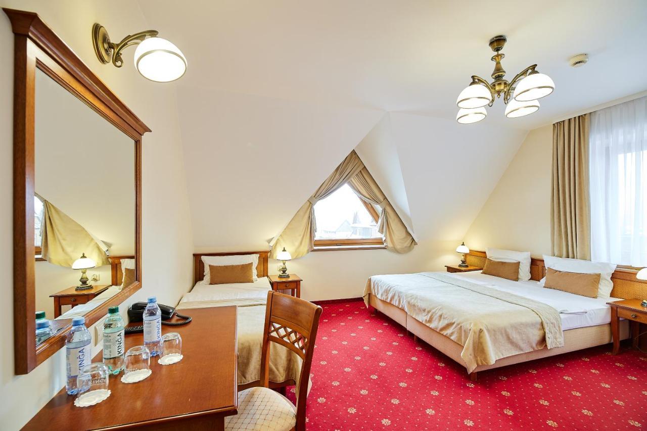 Burkaty Hotel Bialka Tatrzanska Bagian luar foto
