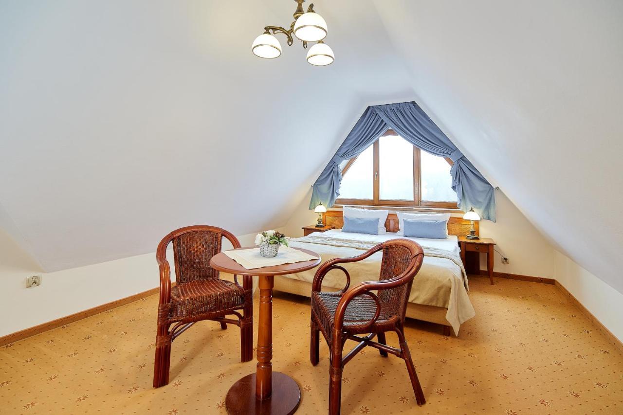 Burkaty Hotel Bialka Tatrzanska Bagian luar foto