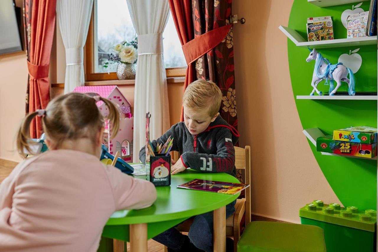 Burkaty Hotel Bialka Tatrzanska Bagian luar foto