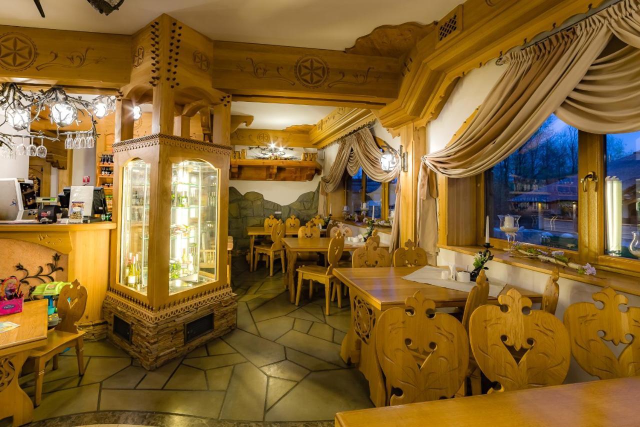 Burkaty Hotel Bialka Tatrzanska Bagian luar foto
